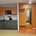 Előszoba a konyharésszel a négyszemélyes apartmanban